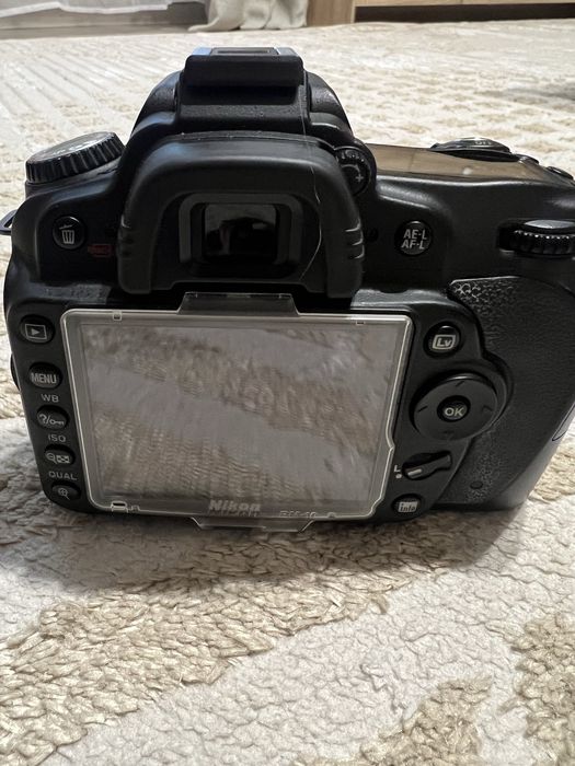 Nikon D90 DSLR + obiectiv nikon 18-105 vr, stare impecabila 23k cadre