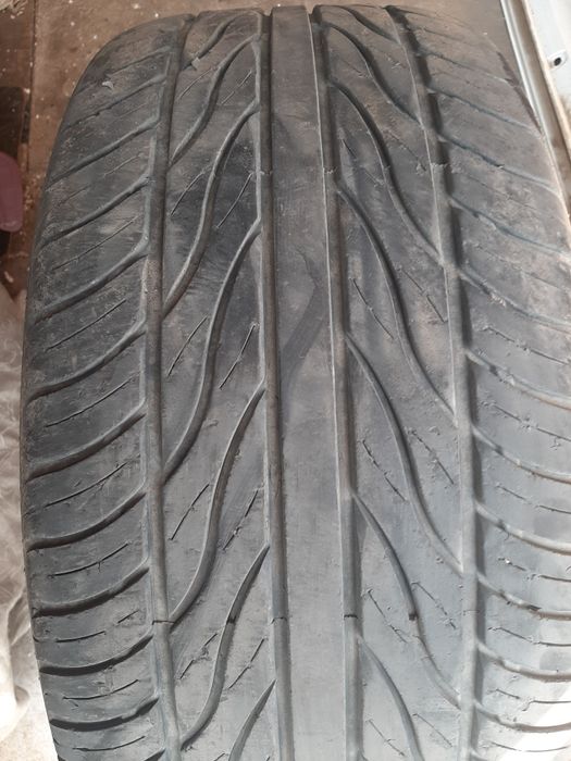 Продам шины R 20