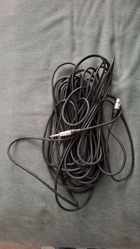Microfon Shure SM58 cu bonus cablu 5m jack xrl