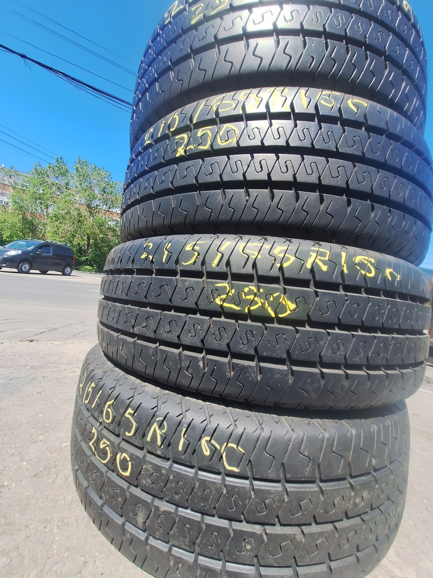 4 anvelope vara 215/65r16C Matador Montaj Gratuit
