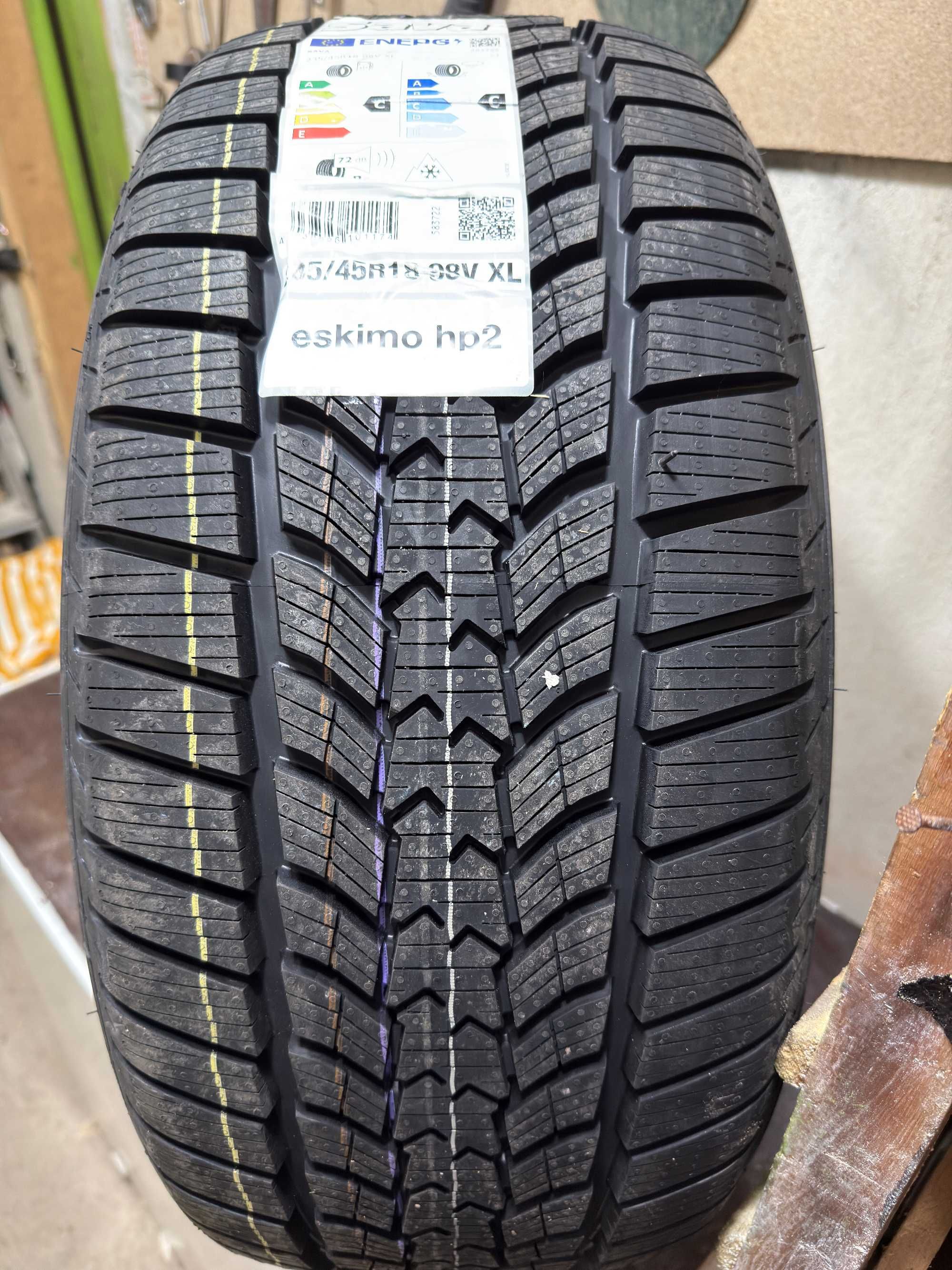 Чисто нови зимни гуми SAVA ESKIMO HP2 235 45 18