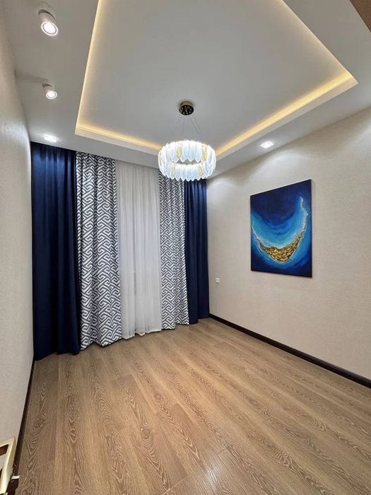 Срочно продаётся 5 ком дом Массив Рисовый