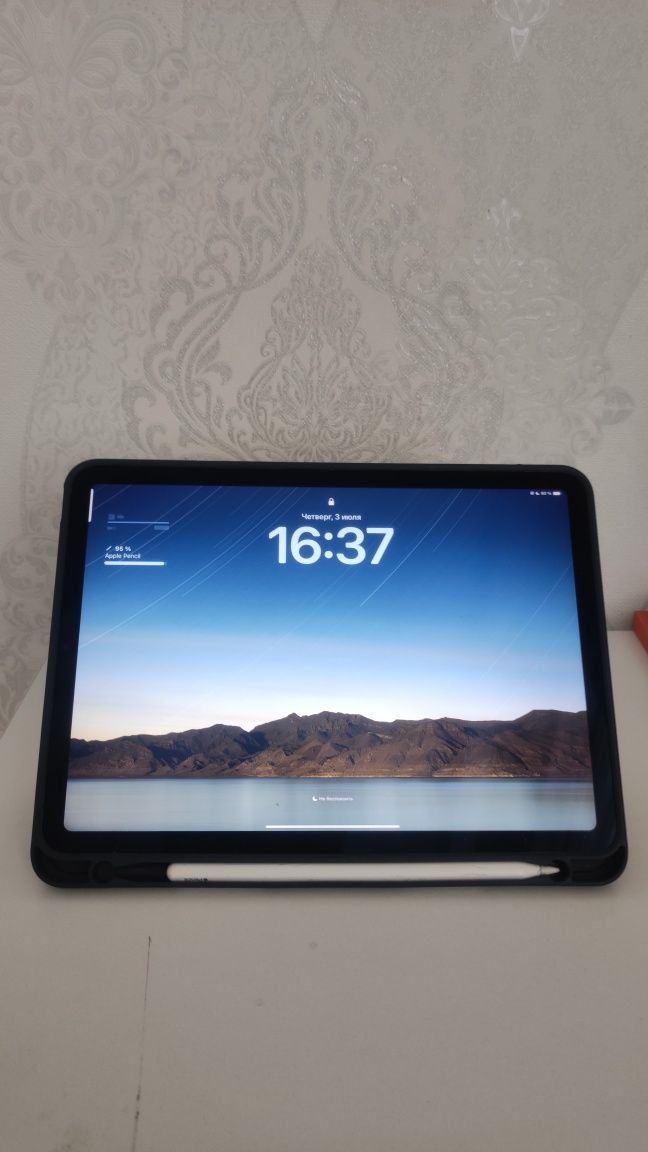 Ipad Air 5 + Pencil 2 generation + Bluetooth keyboard