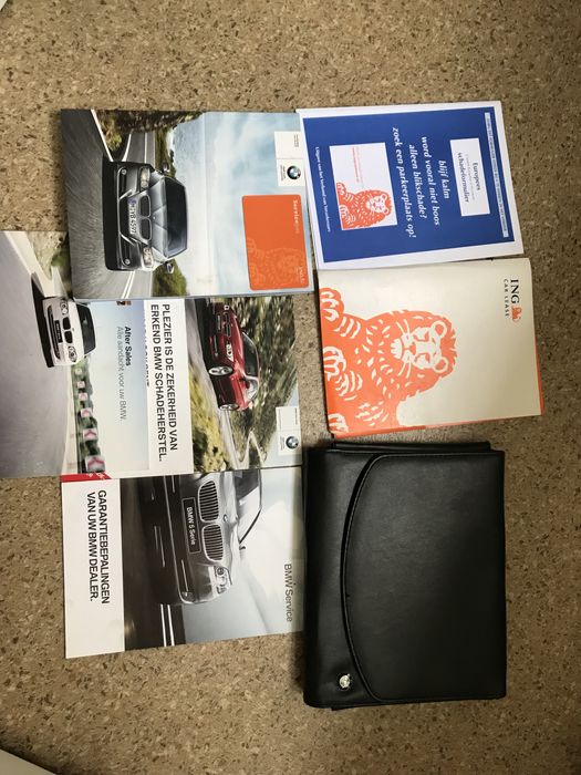 Manual utilizare BMW E90 Seria 3 Facelift Carti Service Originale NL