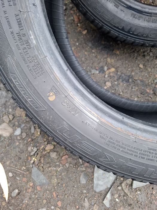 Vand 1 sau 2 anvelope 195 55 16 falken iarna am 3 buc dau și 1 buc