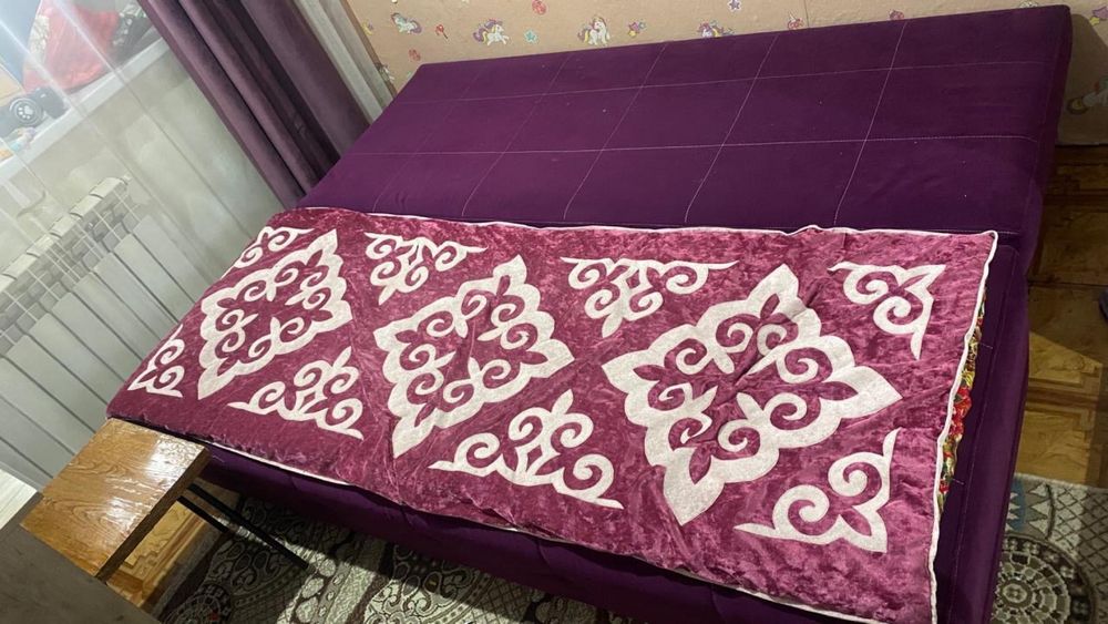 Продам диван (софа)