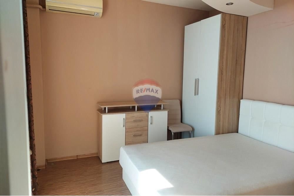 Продава се Тристаен апартамент в Варна, Виница - 80 кв.м за 2138 €/кв.м - Снимка #5