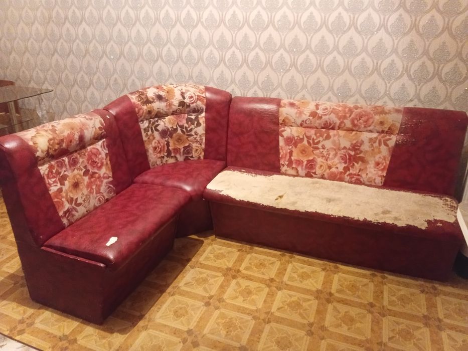 Продается кухонный уголок