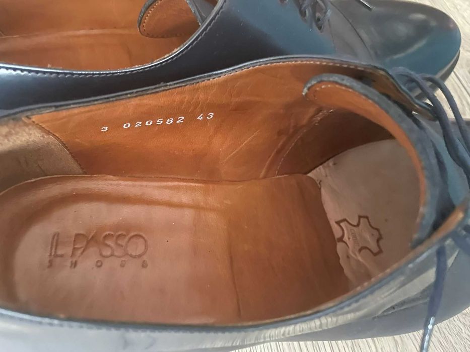 Pantofi IL PASSO marimea 43 - calitate EXCELENTA