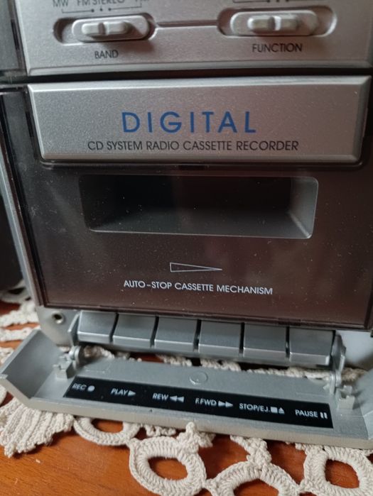 Sistem stereo muzical ,,DIGITAL"