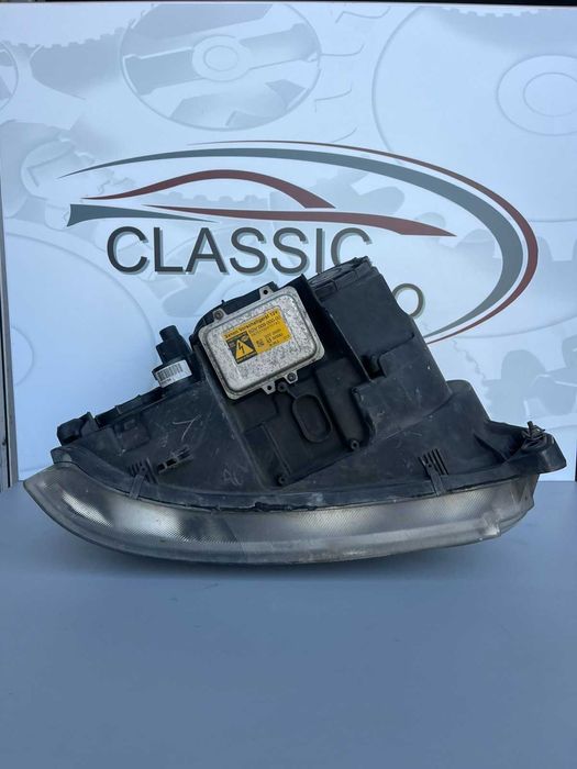 Ляв фар Range Rover Vogue 2005г.