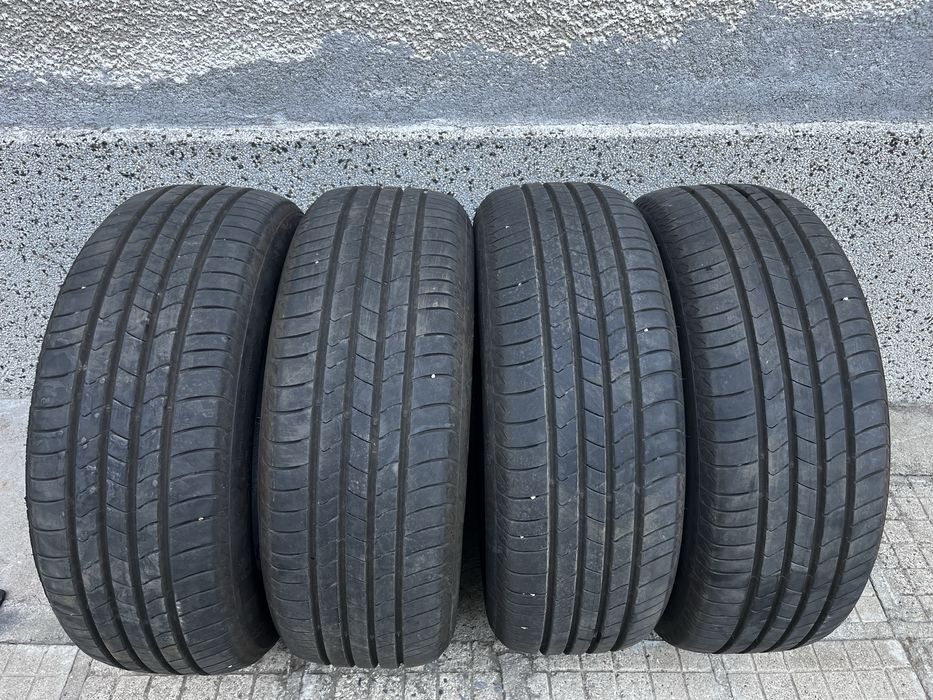 Летни гуми Kumho ecsta hs51/ 205 60 16