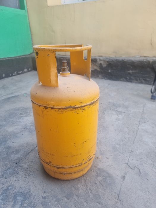 Продам газовые балоны.