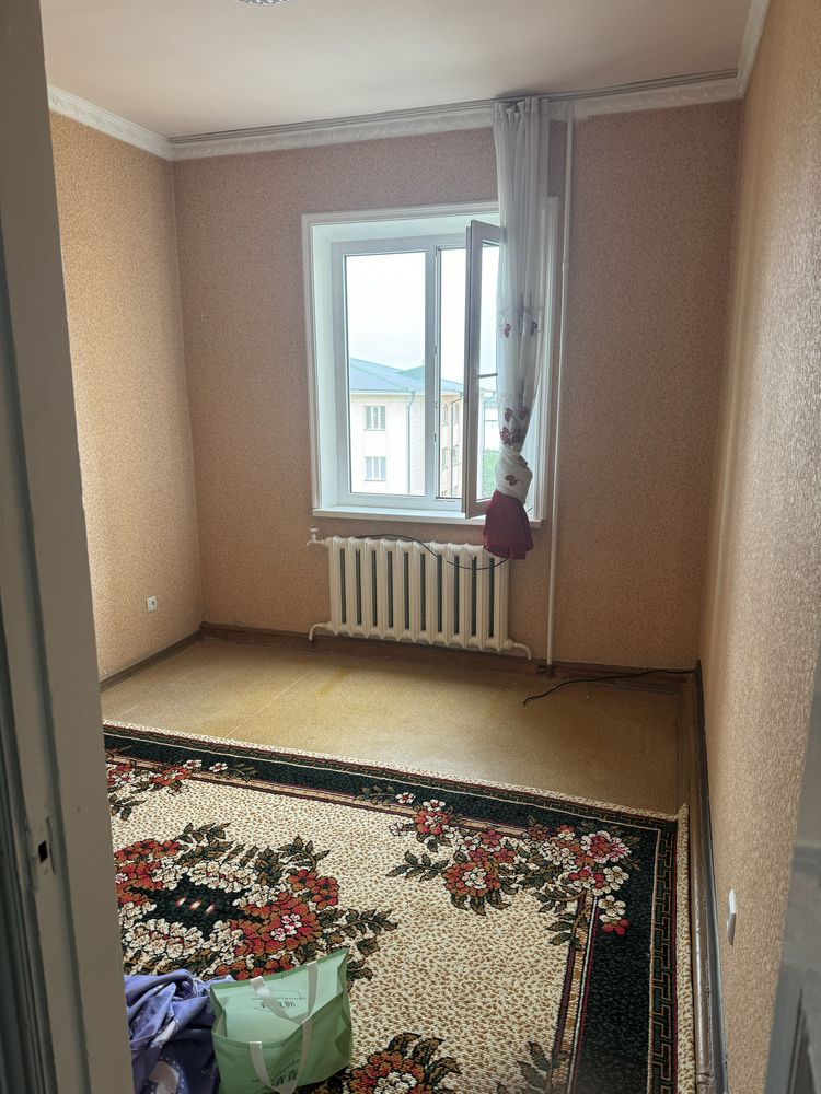 Продается 4 х ком квартира