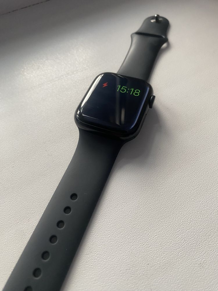 Apple watch s7 45mm