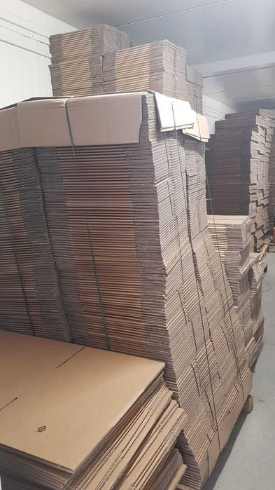 Cutii carton ondulat. Vezi Dimensiuni in stoc! Pe comanda: 100 buc.