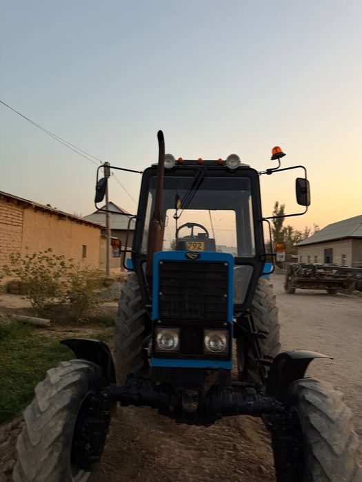 Mtz 82.1 sotiladi Belarus