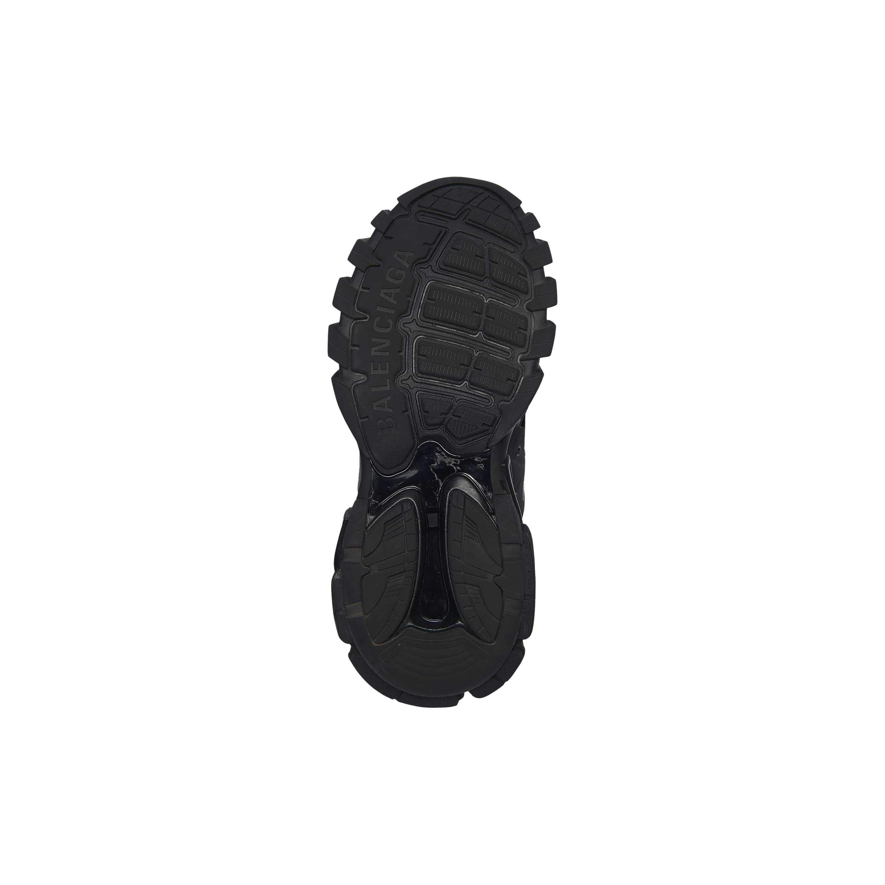 Balenciaga Track Runner 'Triple Black' MEN Последна Бройка