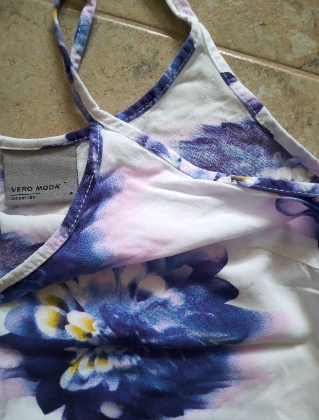 Ризка alessa, топове Vero Moda, bik bok, Алеса
