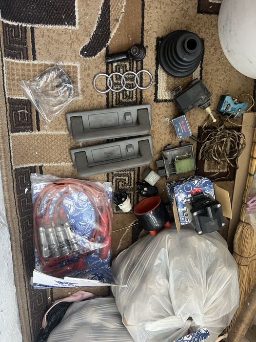 Продаю запчасти ауди 80 б4