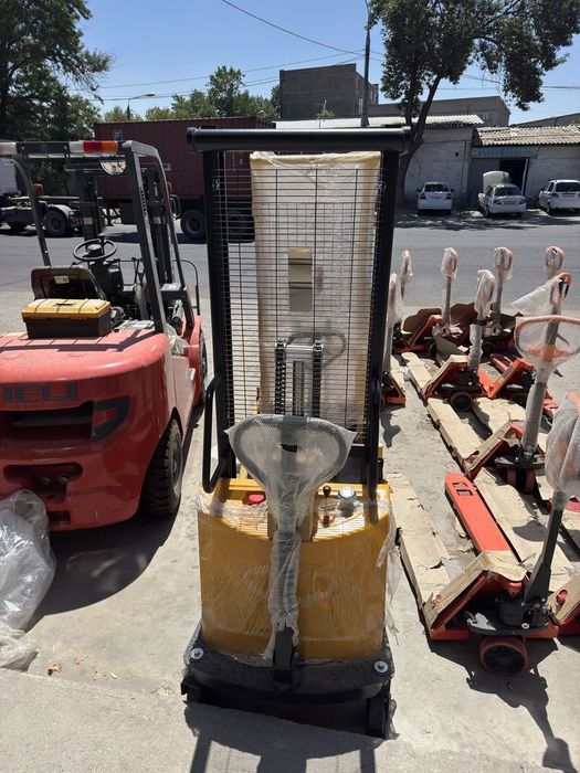 Полуавтомат электрический штабелер кара подёмник погрузчик SAAB 20-16