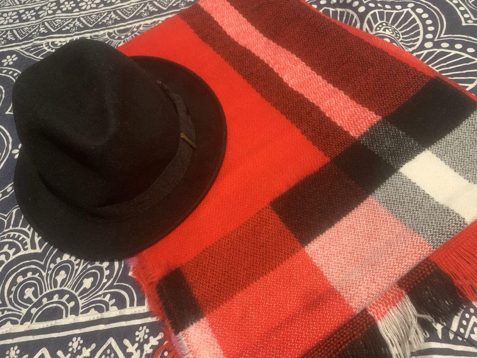 Топли аксесоари на Н&М и ONLY