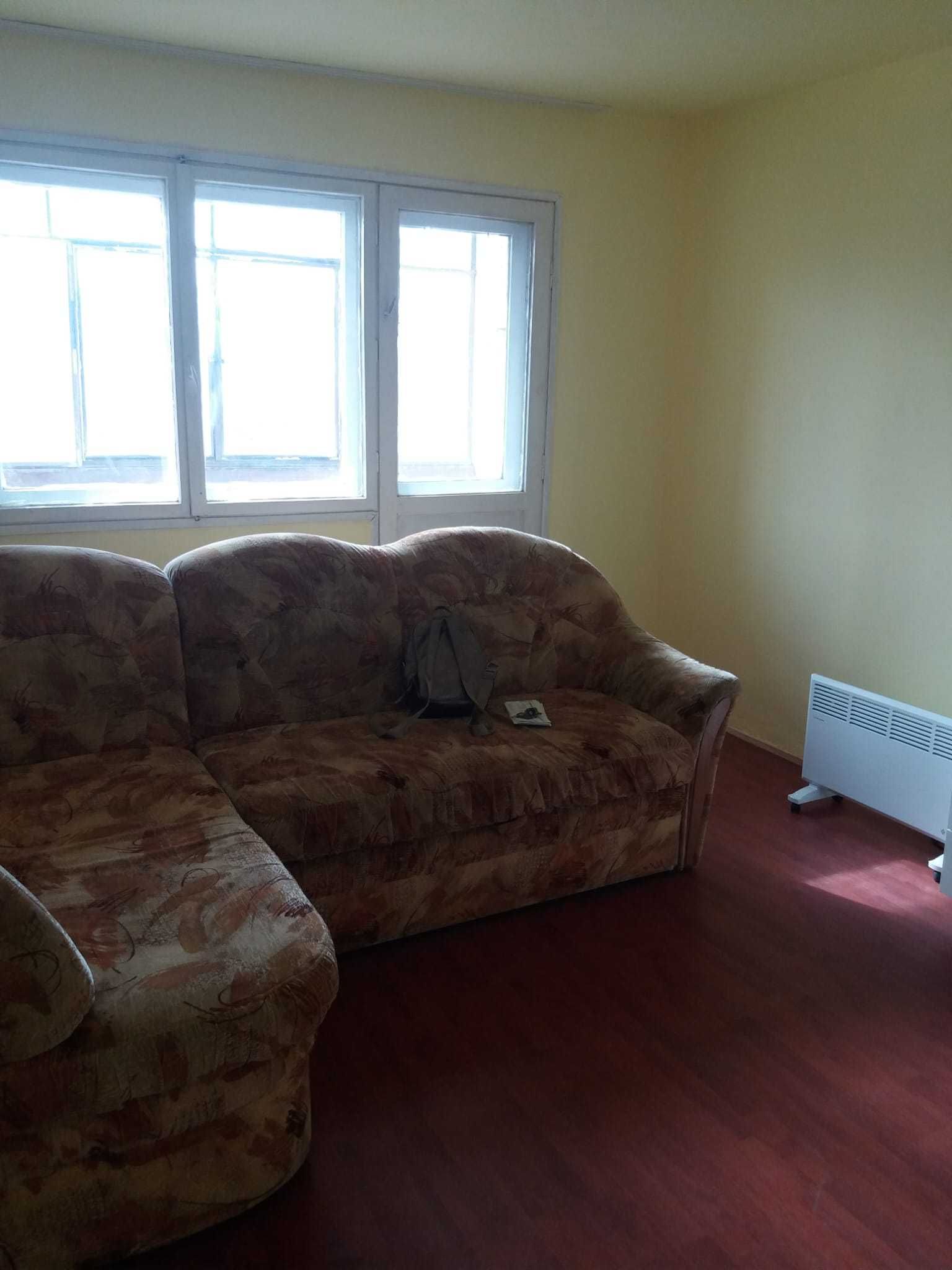 Apartament cu doua camere, 55 mp + balcon, Lipova