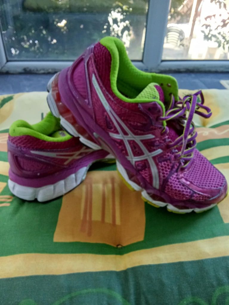 Дамски маратонки ASICS gel