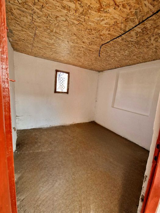 Casa de vanzare - comuna Prundeni, jud. Valcea [Poze reale]