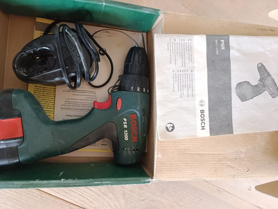 Шуруповёрт BOSCH