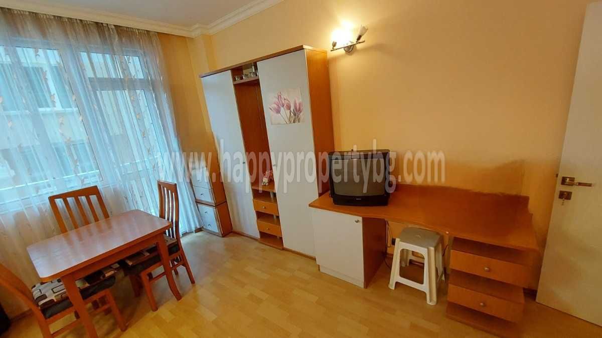 Продава се Тристаен апартамент в Несебър - 75 кв.м за 1154 €/кв.м - Снимка #1