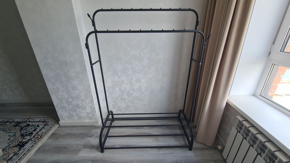 Продается вешалка