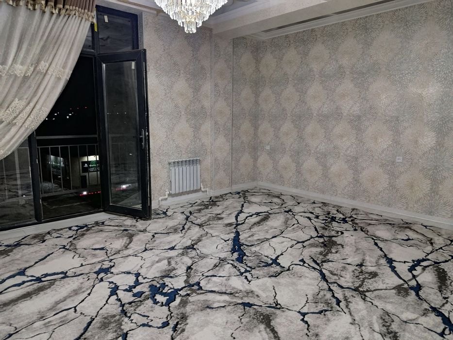 Yunusobod metro yaqnida arenda