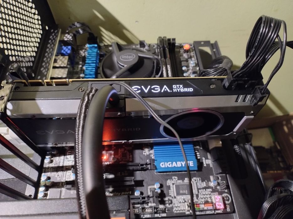 Nvidia gtx titan x 12 gb hybrid watercooled