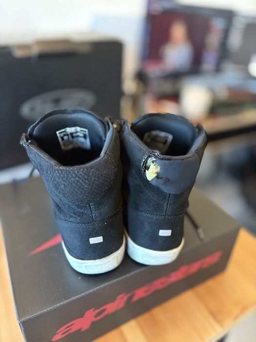 Ghete alpinestars chrome marime 44, eu port 43