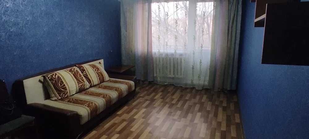 Сдается 1 комнатная квартира на длительный срок В районе ТрцАртема