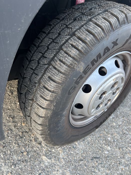 Vand Fiat ducato din 2014 , motir 2,3 la 400,000 km cu prelata de 8ewp