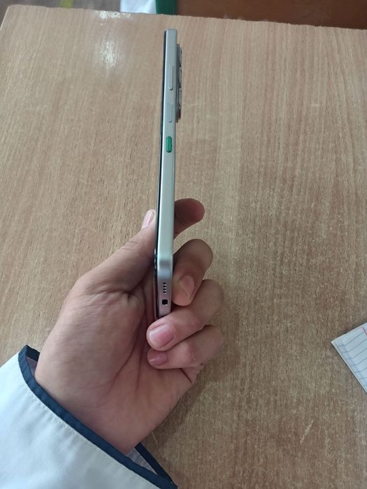 Infinix hot 60 i