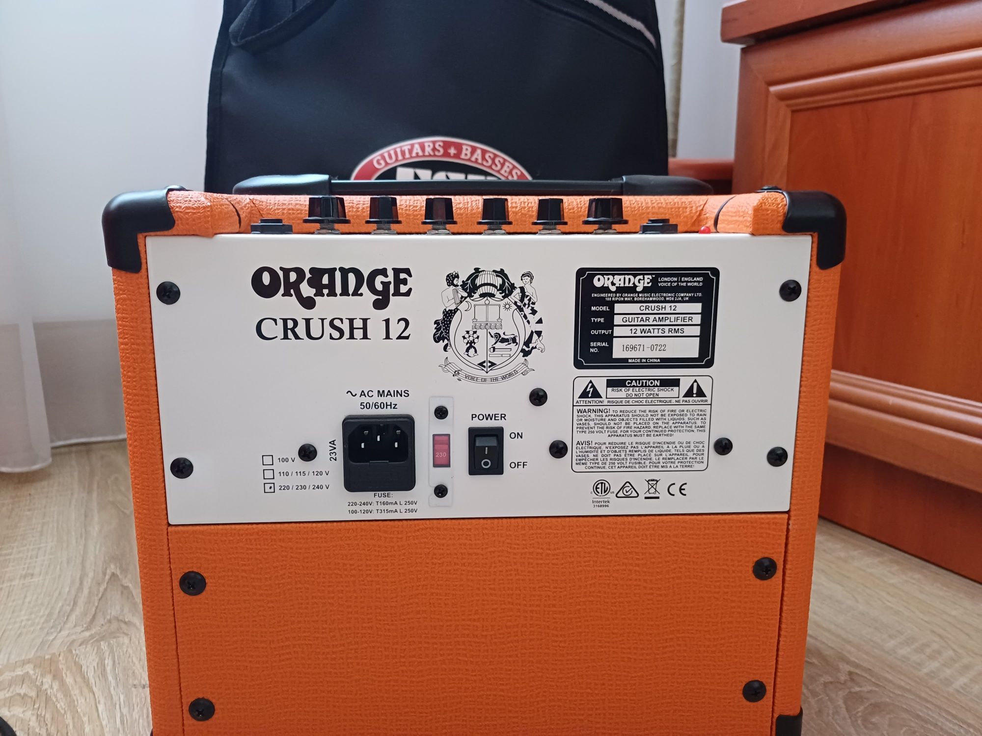 vand amplificator orange crush 12