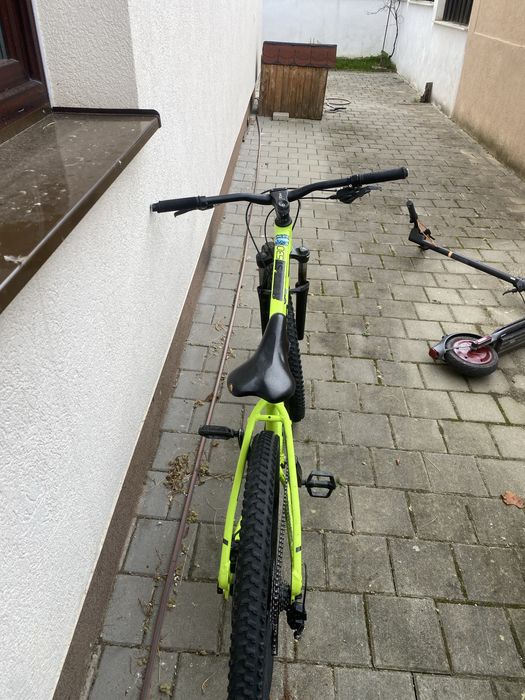 Vand bicicleta rockrider st530