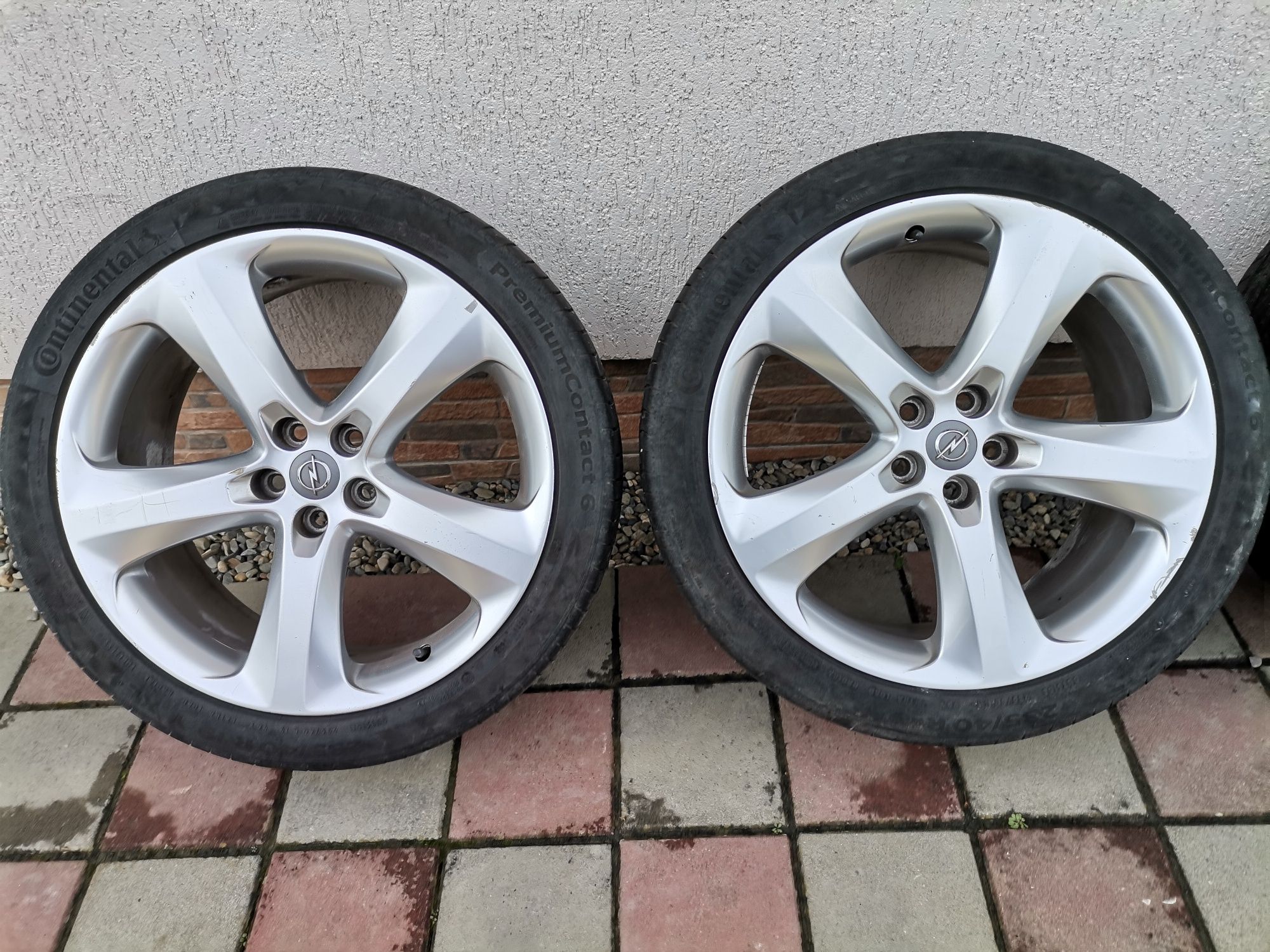 Jante Aliaj 5x105 Opel Astra J r19 cu anvelope 235/40r19