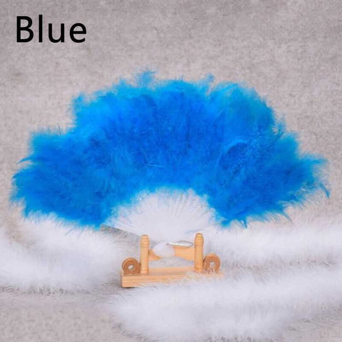 Evantai Albastru din Pene