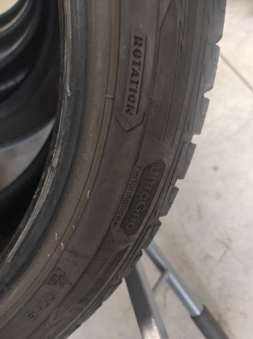 255/45/20 Goodiyer 4бр