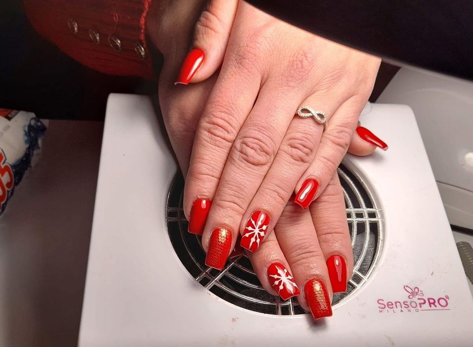 Unghii cu gel-Bucùresti(sector 3-Republica)