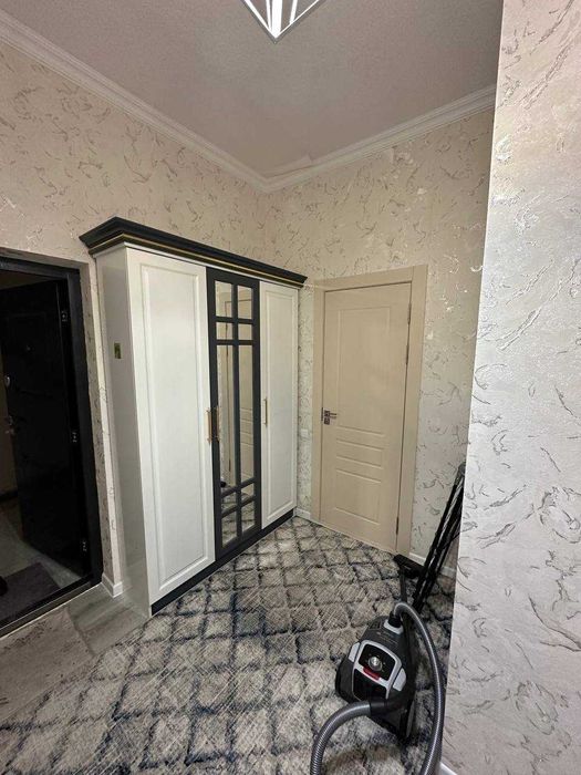 2х комнатная квартира на 3 этаже 56кв/м, в Самарканде