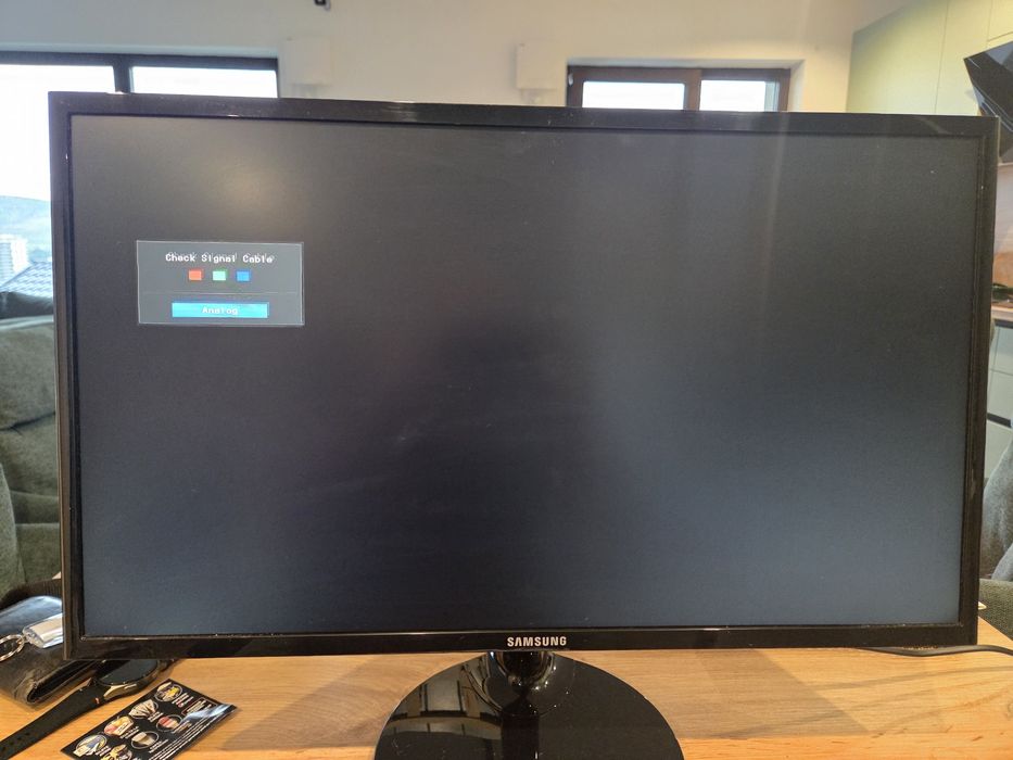 Monitor Samsung 24"