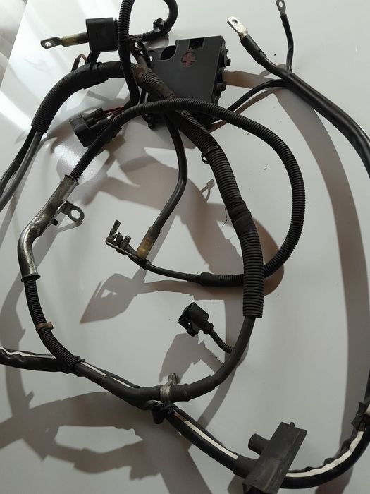 Cablu baterie plus audi a4 b8,5