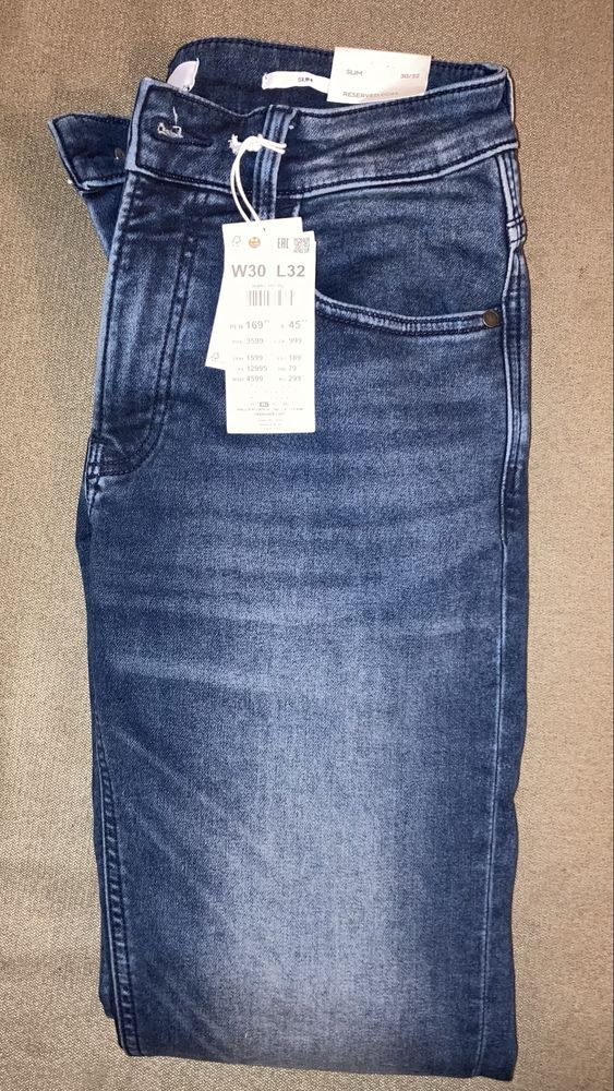 Неносени / нови мъжки slim дънки от Reserved - 30/32
