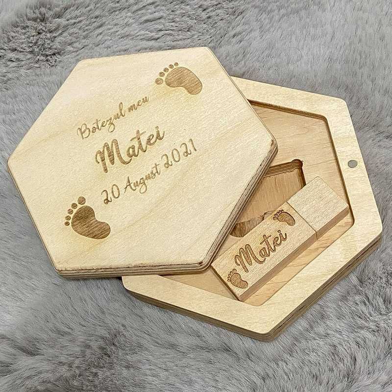 Cutie din lemn hexagonală pentru stick usb