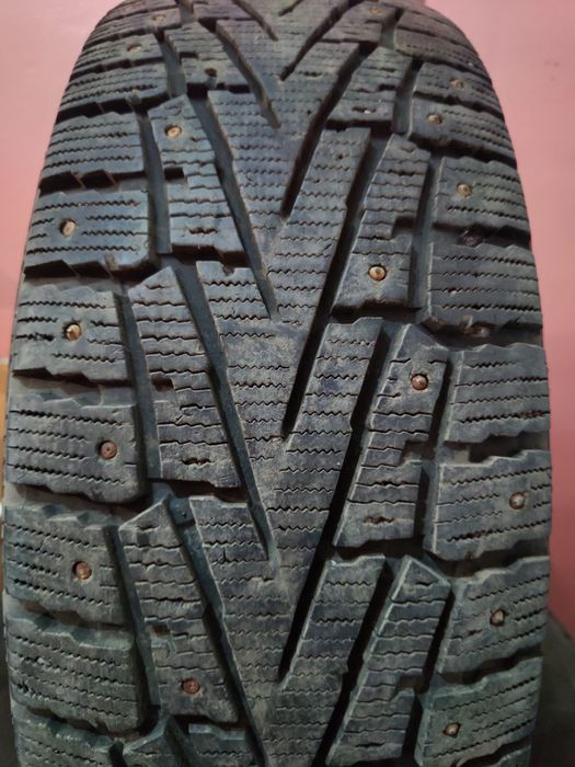 Комплект зимних шин 265/65/17